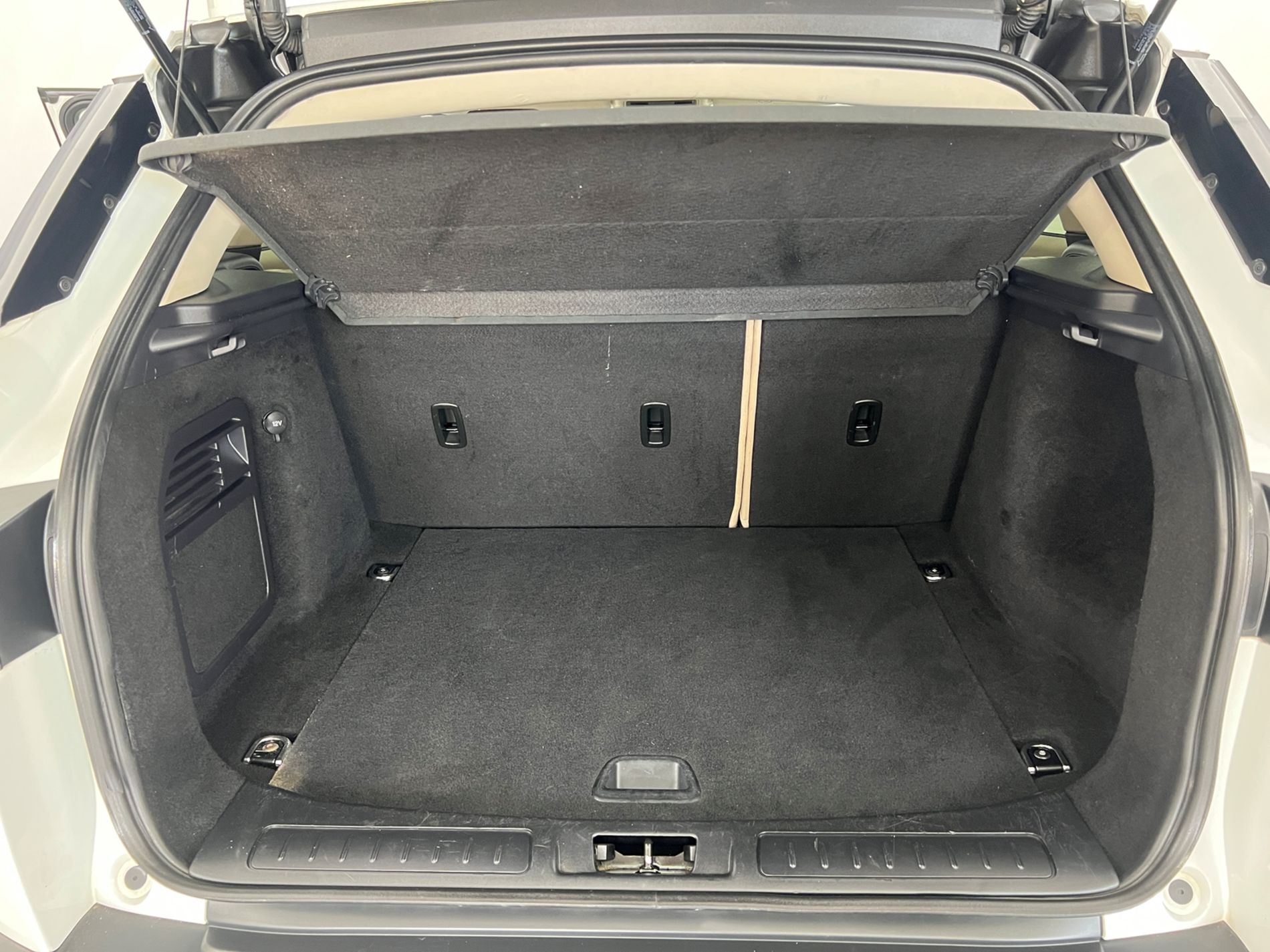 Range Rover Evoque 5p 2.2 td4 Pure 150cv - Autosani